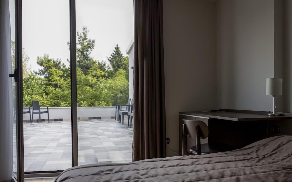 Romantique Dojran Hotel Habitación foto
